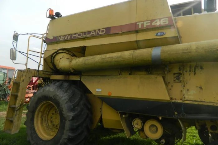 NEW HOLLAND TF46 на запчасти- фото № 2