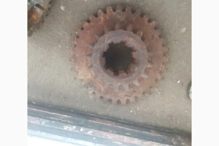 Шестерня КПП 2 и 3 передачи комбайн СК-5 НИВА (54-60637) Z-17/31- фото № 1