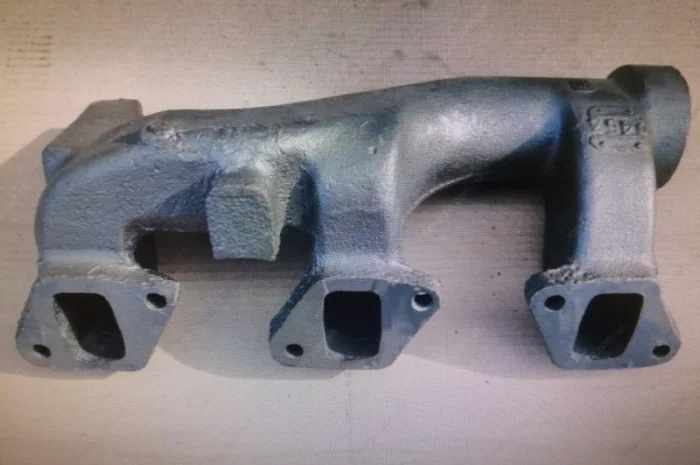 Коллектор выпускной передний СМД-31, ДОН-1500 (31-07С4)- фото № 1