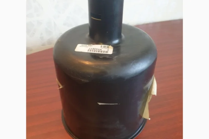 Кожух валу привода John Deere H153817 Original- фото № 1