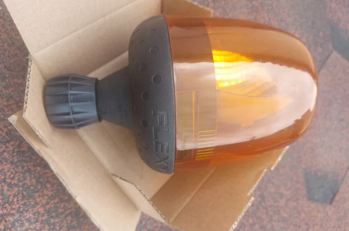 Мигалка на комбайн 000015550- фото № 2