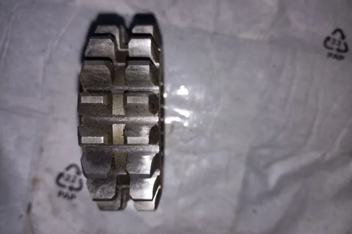 Шестерня 1.327.671- фото № 1