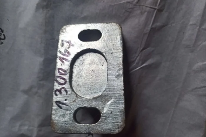 Кронштейн кріплення 1.300.167- фото № 1