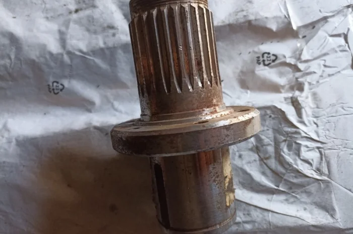 1.326.709 Ступиця ліва- фото № 1