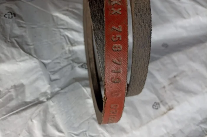 Пас 758719 оригінал- фото № 1