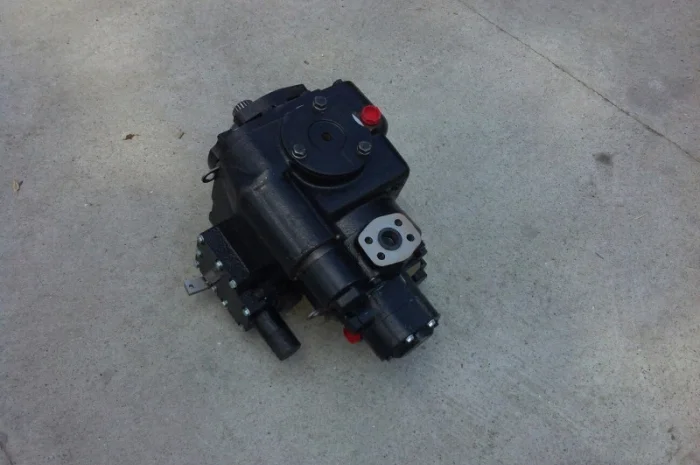 Гидростатика ГСТ-112, Гидростатическая трансмиссия ГСТ-112- фото № 2