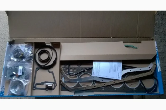 Комплект прокладок Claas Dominator 108, Mega 208 двигатель Mercedes OM 366LA- фото № 2