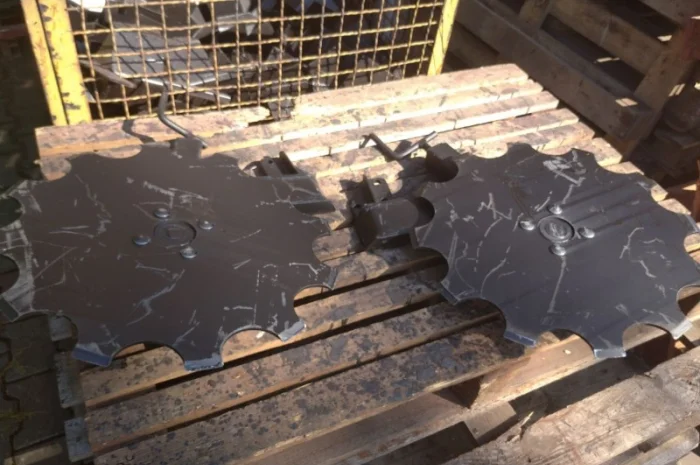 Шестерні до копачок, ролікі, транспортери, ножі, запчастини- фото № 2