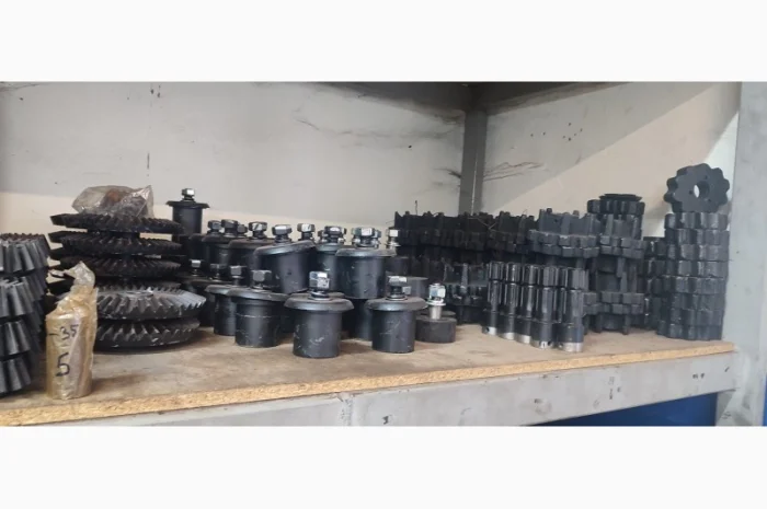 Шестерні до копачок, ролікі, транспортери, ножі, запчастини- фото № 8