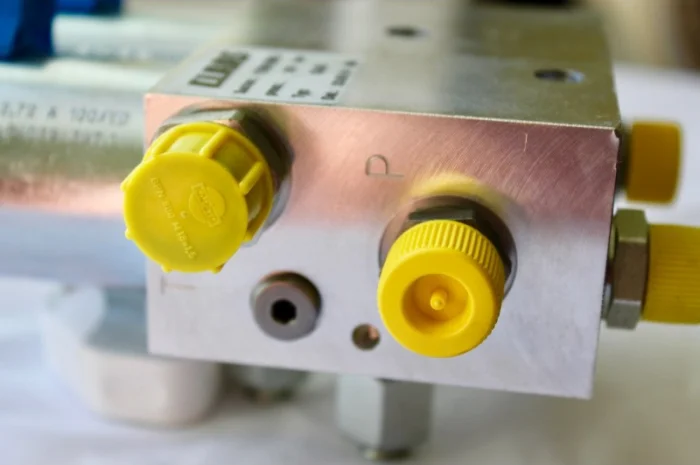 Гидрораспределитель сlaas - 1799566.1- фото № 3