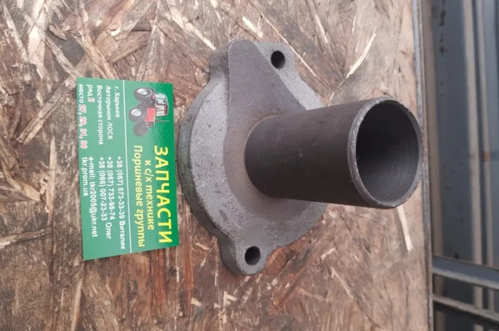 Крышка выжимного подшипника КПП 54-20064 комбайна СК-5 НИВА- фото № 1