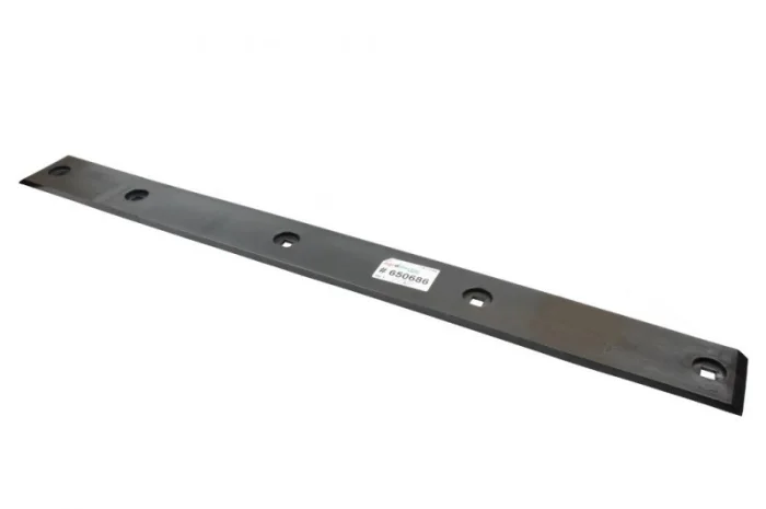 Пластиковая направляющая планка цепи транспортера комбайна Claas - 670мм- фото № 1