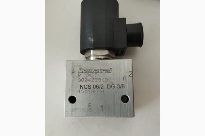 Клапан электромагнитный Comatrol (800421919), (45110054)- фото № 1