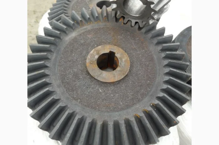Шестерня вала на 40 зубів картоплекопалки однорядної- фото № 1