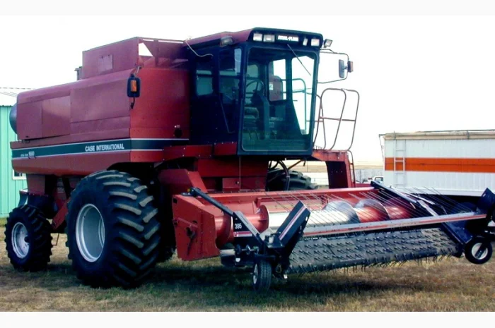 Радиатор водяного охлаждения двигателя комбайна CASE 1680- фото № 2