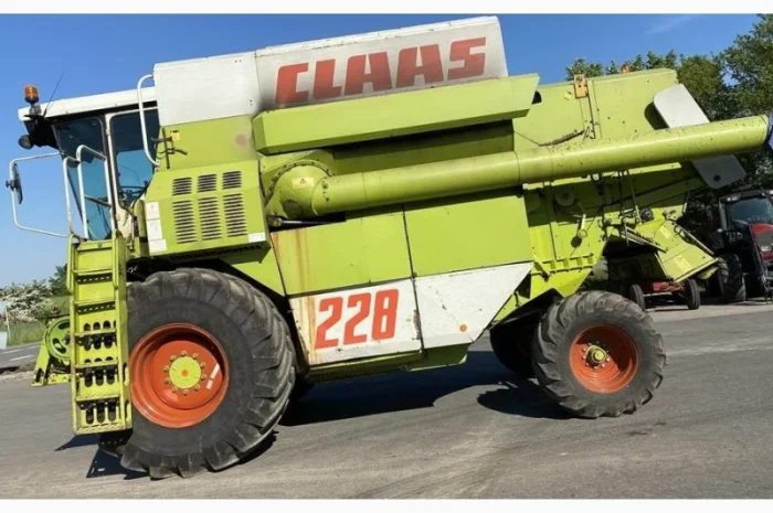 Радиатор водяной комбайна Claas Commandor 228 CS/ 116 CS- фото № 2