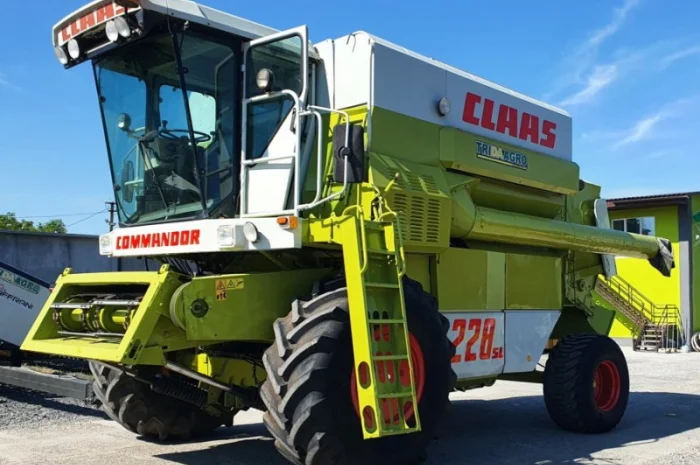 Радиатор водяной комбайна Claas Commandor 228 CS/ 116 CS- фото № 3