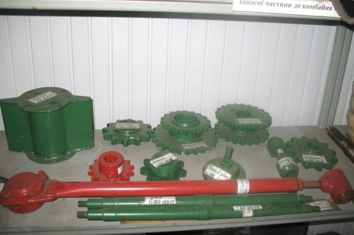 Запчасти на КПИ-2, 4, РОСЬ-2- фото № 2