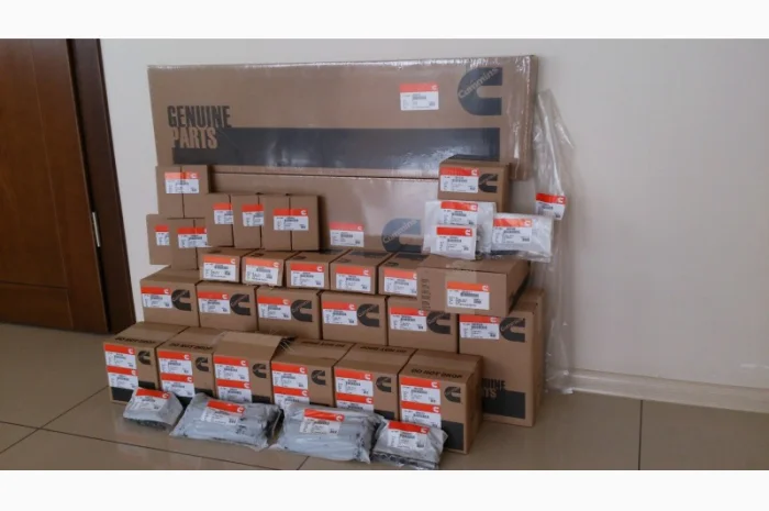 Ремкомплект двигателя CASE 2166 Cummins Бразилия- фото № 1