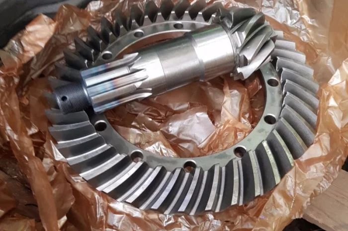 Главная пара Т-150- фото № 1