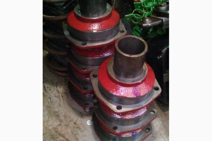 Стакан выжимного подшипника СМД-18, СМД-14- фото № 1