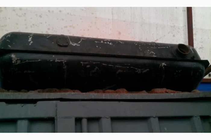 Топливный бак Т-150- фото № 3