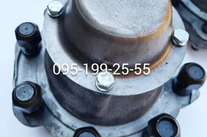 Маточина колеса 2ПТС-4 (на вісім шпильок)- фото № 1