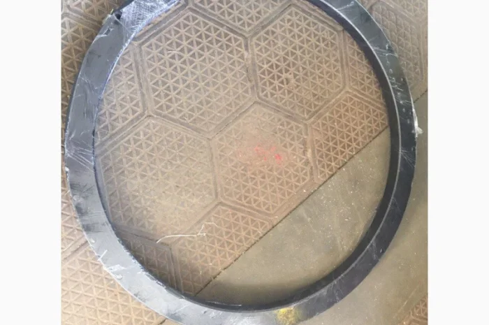 Круг поворотный на прицеп 2ПТС-4, 2ПТС-6 (новый)- фото № 1