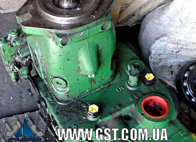 Качественный и быстрый ремонт гидростатики ГСТ John Deere (Джон Дир) в Украине- фото № 7