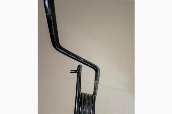 Пружина колеса JOHN DEERE N283994 (N282888/N282153/A110308) ОРИГІНАЛ США- фото № 2