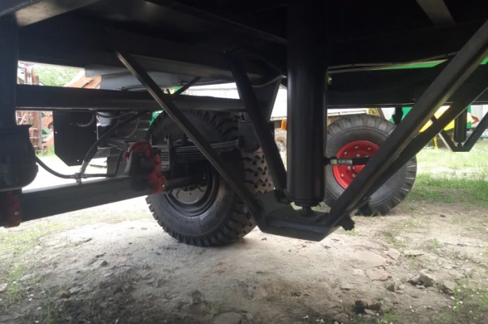 Прицеп тракторный 2ПТС-6- фото № 4