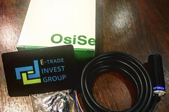 Датчик приближения Schneider Electric XS4P18MA230- фото № 1