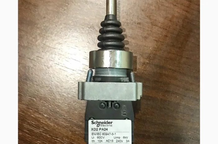 Переключатель: джойстик. SCHNEIDER ELECTRIC XD2PA24- фото № 2