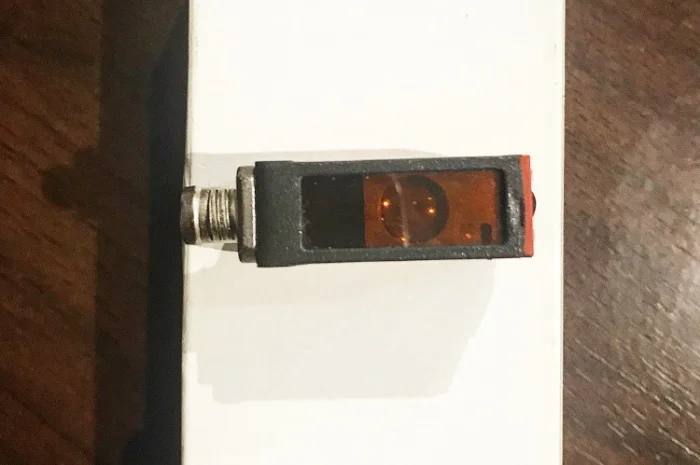 Leuze Electronic PRKL 3B / 6.22-S8 - Поляризованный датчик- фото № 2