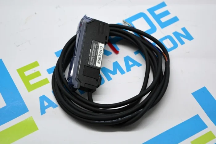 Цифровой оптический датчик KEYENCE FS-V31- фото № 2