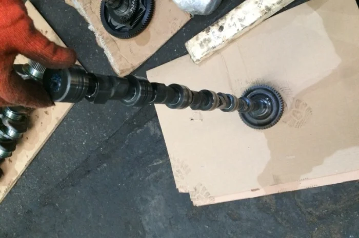 Распредвал к двигателю DEUTZ-FAHR 913, б/у- фото № 3