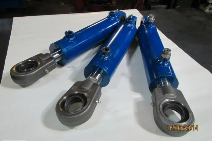 Гидроцилиндры экскаваторов- фото № 1