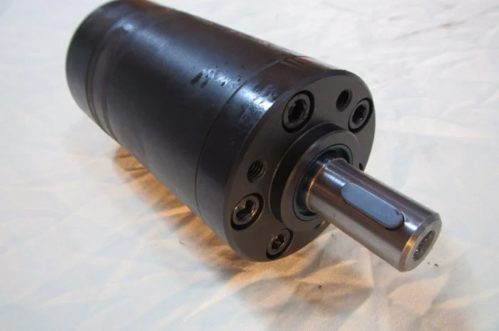 Гидромоторы героторные для комунальной, строительной и сельхозтехтехники OMS, OMM, OMR, OMV- фото № 4