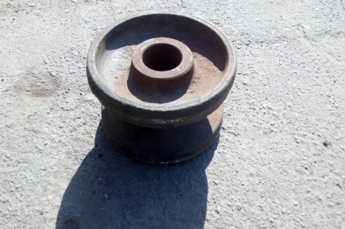 Каток с бронзовыми втулками 652Б.21.10.00 на экскаватор - драглайн ЭО-652- фото № 3