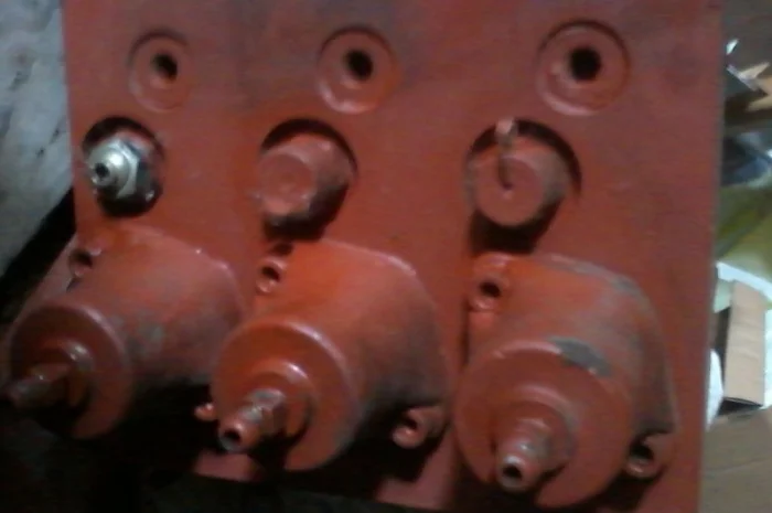 З/Ч на ЭО-5122, ЭО-5124, ЭО-2503, ЭО-6123- фото № 2