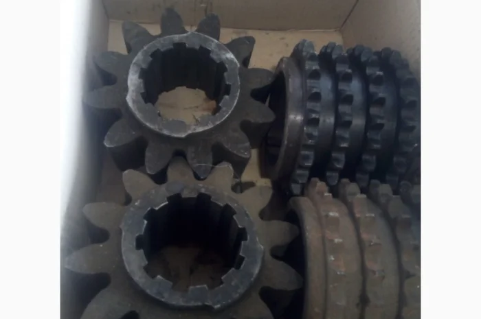 Шестерня Z=12, 652.033.004- фото № 1