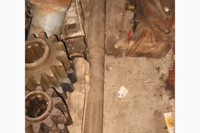 Вал передний лебедки	Э10011Б-0601-91- фото № 1