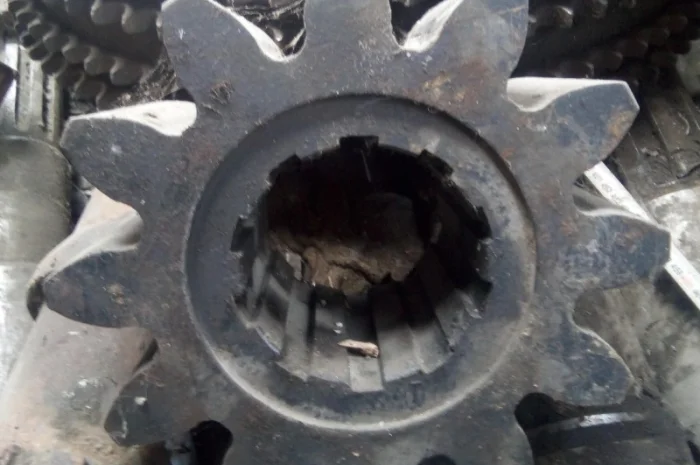 Шестерня поворота z -12, ЭО-5116- фото № 1