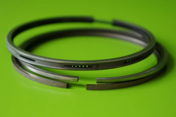 Кольца компрессора МТЗ, ЮМЗ, Т-40, ПАЗ, Бычок, Богдан оптом- фото № 1