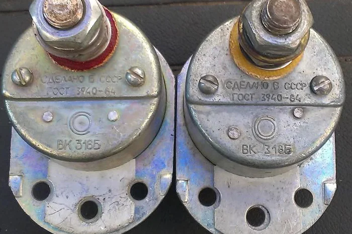 Выключатель массы ВК-318Б советский- фото № 2
