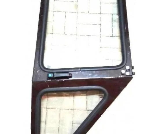 80-6708005-Б Дверь левая МТЗ-80 в зборе, каркас- фото № 2