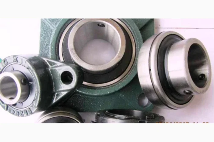 Подшипник в корпусе под вал 35 мм - UCF207- фото № 1