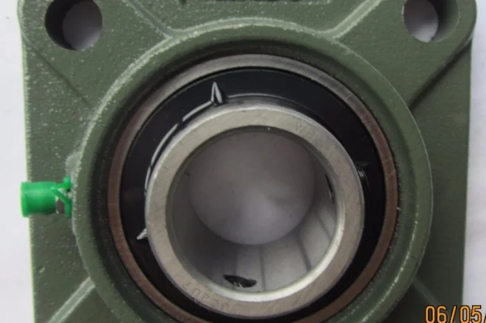 Подшипники корпусные UCF207- фото № 1