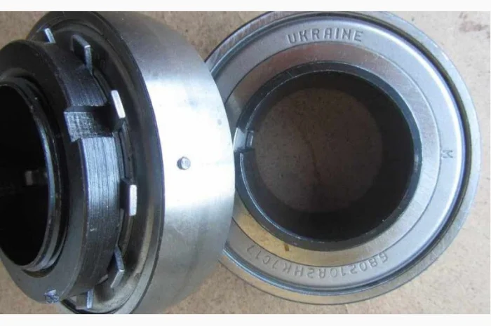 Подшипники роликовые двухрядные с закрепительной втулкой 11210- фото № 2