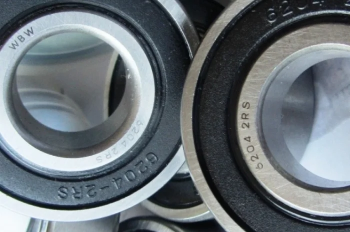 Подшипники к С/Х технике, оборудованию 6204- фото № 1